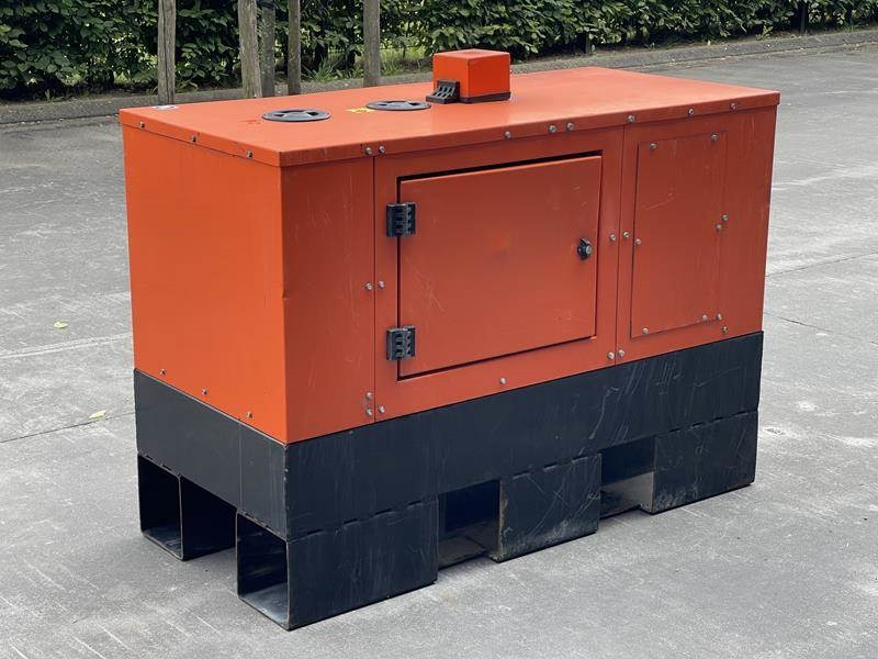 Europower EPS 113 TDE - Industrie generator: afbeelding 4 Europower EPS 113 TDE - Industrie generator: afbeelding 4