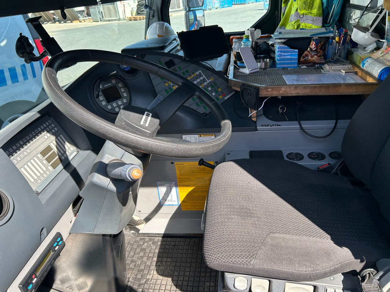 Mobiele kraan LIEBHERR MK 140 Plus: afbeelding 10