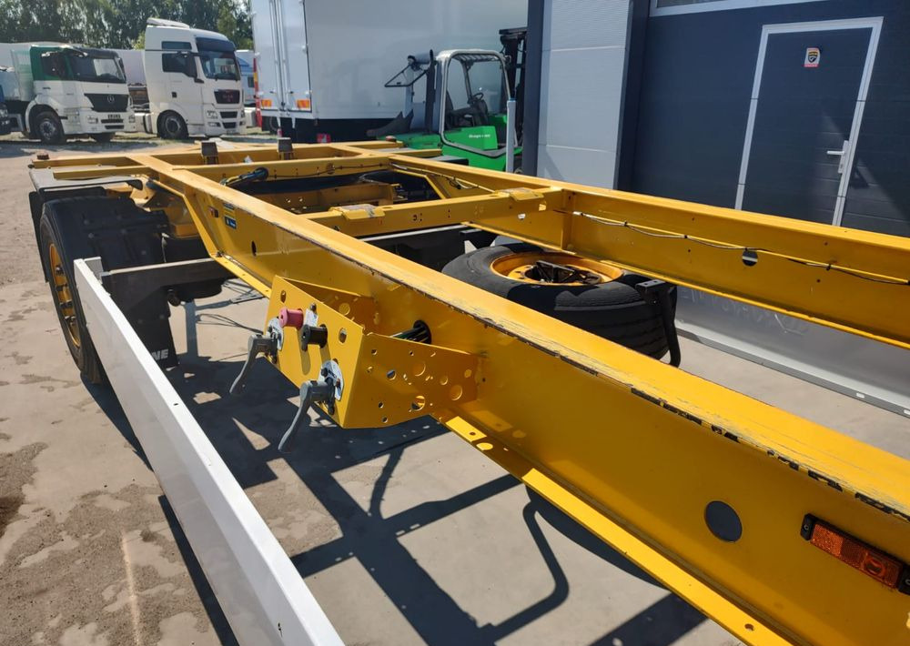 Krone Przyczepa BDF Krone - Containertransporter/ Wissellaadbak aanhangwagen: afbeelding 5 Krone Przyczepa BDF Krone - Containertransporter/ Wissellaadbak aanhangwagen: afbeelding 5