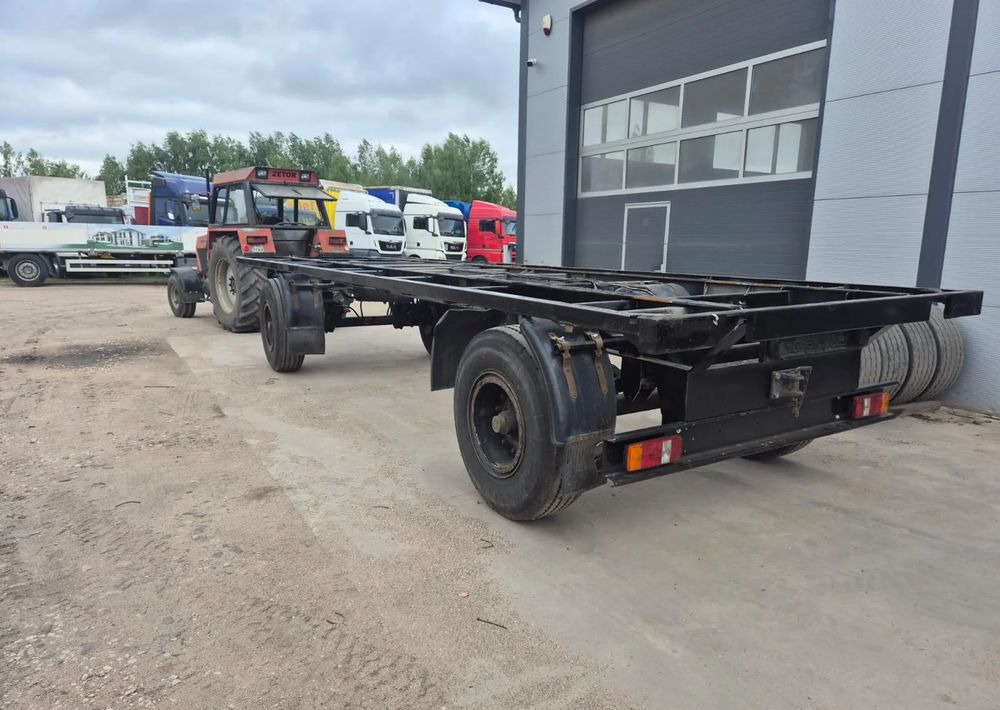 Schmitz Cargobull Przyczepa Krone na resorze - Haakarm/ Portaalarm aanhanger: afbeelding 2 Schmitz Cargobull Przyczepa Krone na resorze - Haakarm/ Portaalarm aanhanger: afbeelding 2