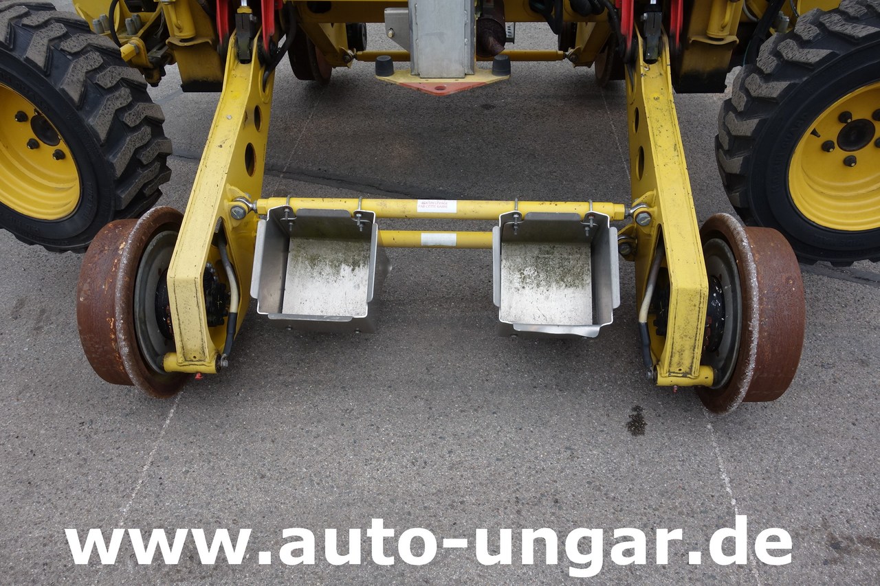 France Elevateur FE Lor'Axe - 4'Axe Railroad Hubarbeitsbühne Zweiwege Oberleitung 4x4 - Hoogwerker: afbeelding 4 France Elevateur FE Lor'Axe - 4'Axe Railroad Hubarbeitsbühne Zweiwege Oberleitung 4x4 - Hoogwerker: afbeelding 4