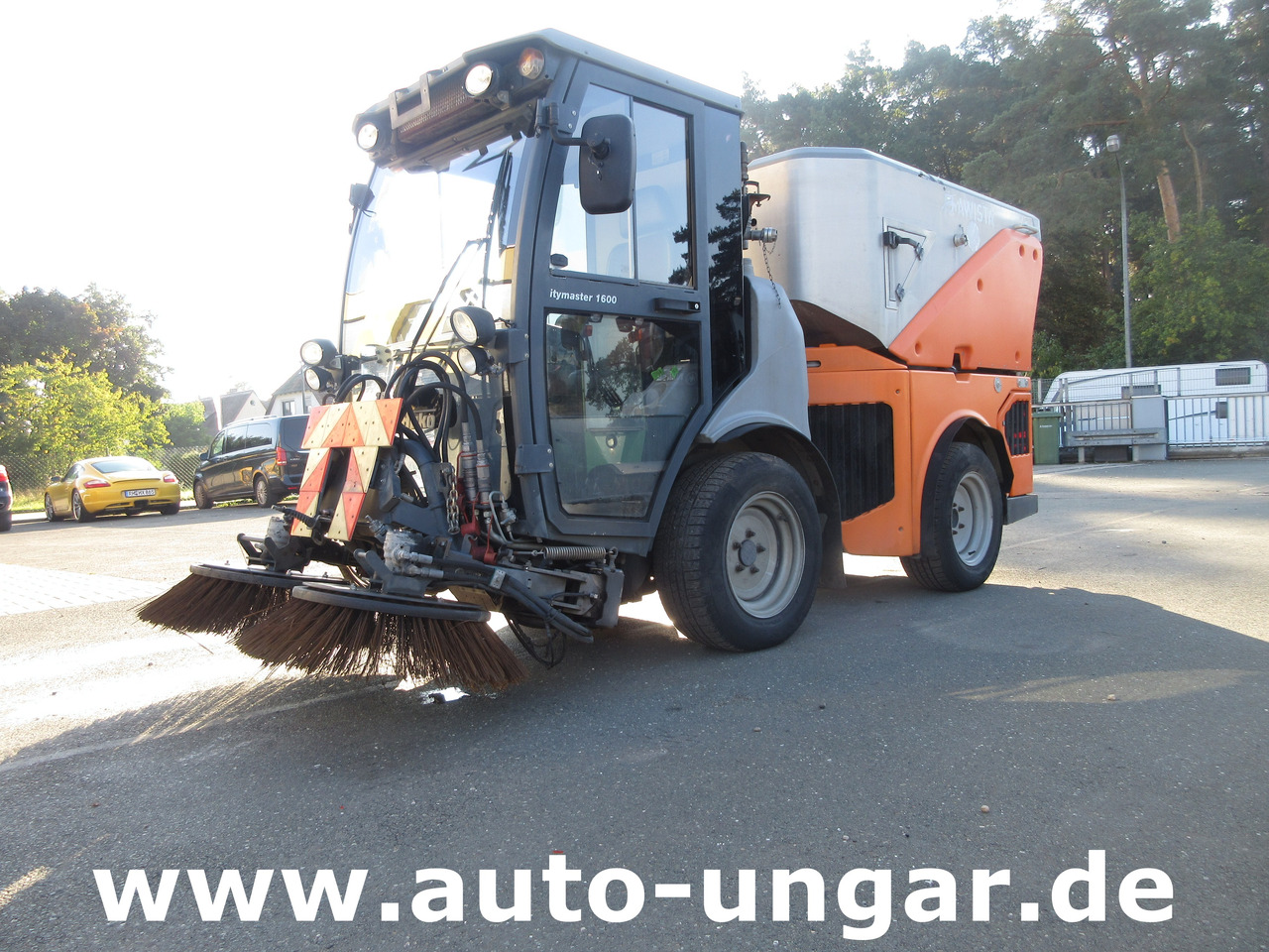 Hako CityMaster CM 1600 Kehrmaschine Knicklenkung Allrad Kommunalfahrzeug - Veegwagen: afbeelding 3 Hako CityMaster CM 1600 Kehrmaschine Knicklenkung Allrad Kommunalfahrzeug - Veegwagen: afbeelding 3