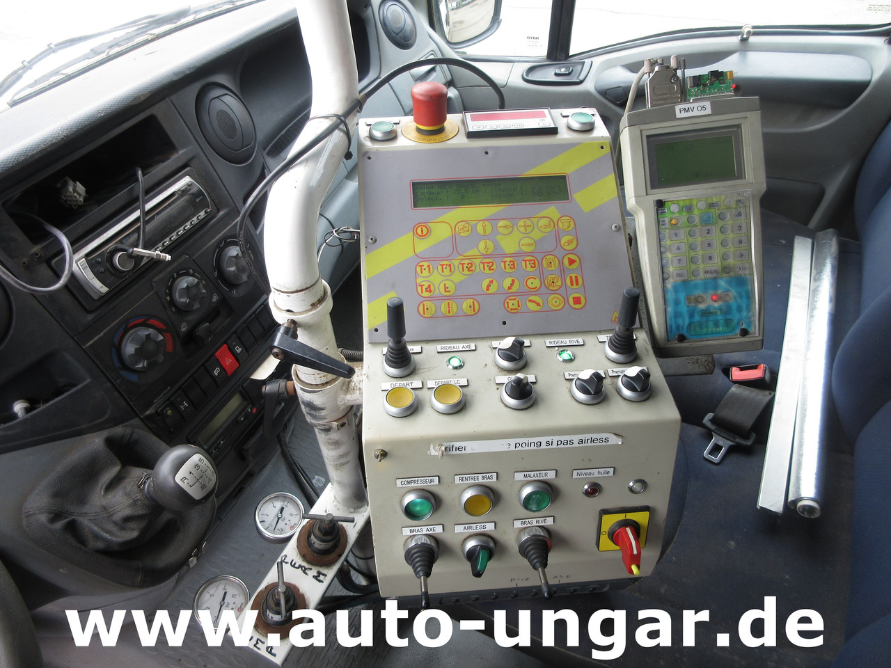 Asfaltmachine Iveco 50C15 Jetline Graco LineLazer Markiermaschine Hofmann Roadmarking Machine: afbeelding 23