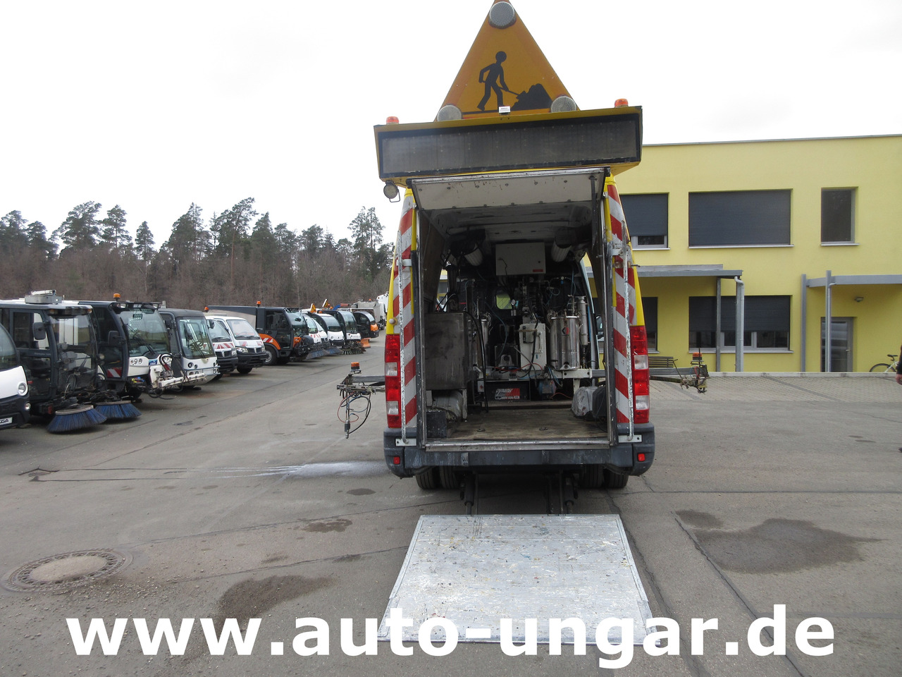 Asfaltmachine Iveco 50C15 Jetline Graco LineLazer Markiermaschine Hofmann Roadmarking Machine: afbeelding 15