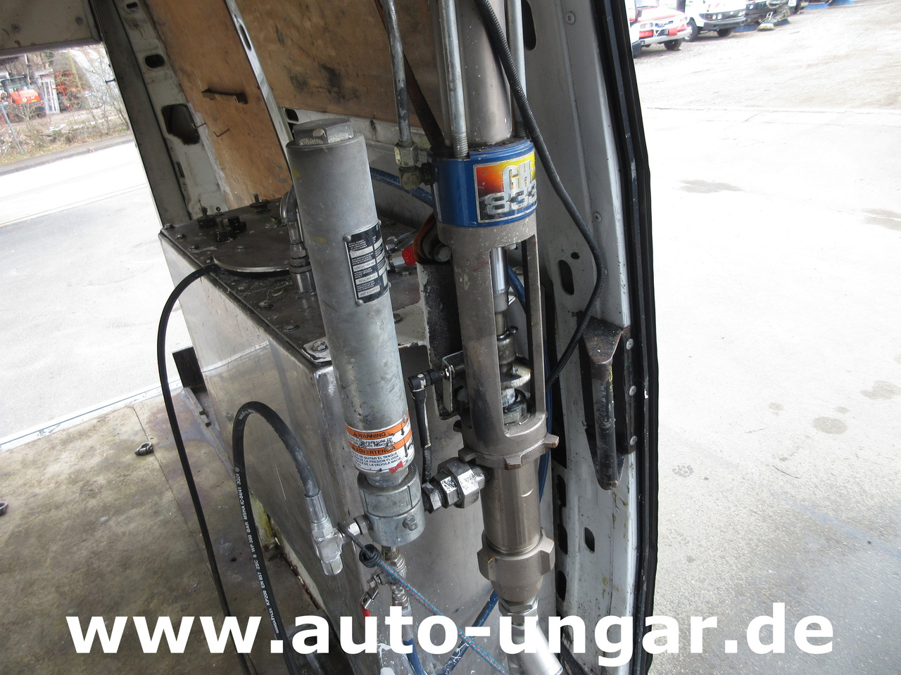Asfaltmachine Iveco 50C15 Jetline Graco LineLazer Markiermaschine Hofmann Roadmarking Machine: afbeelding 11