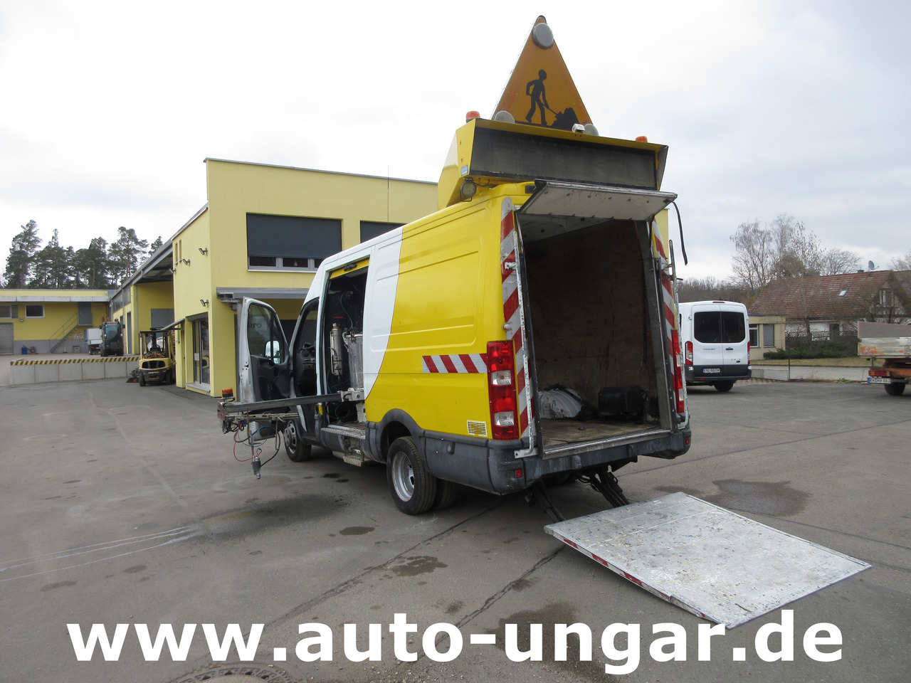 Asfaltmachine Iveco 50C15 Jetline Graco LineLazer Markiermaschine Hofmann Roadmarking Machine: afbeelding 14