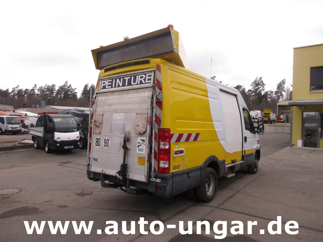 Asfaltmachine Iveco 50C15 Jetline Graco LineLazer Markiermaschine Hofmann Roadmarking Machine: afbeelding 30