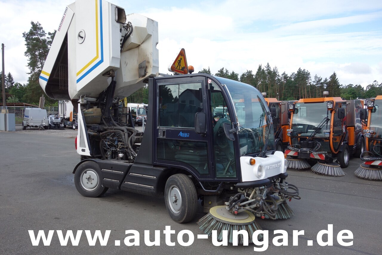 Mathieu Yno Azura 2 Hydrostat 4-Rad Lenkung - Veegwagen: afbeelding 1 Mathieu Yno Azura 2 Hydrostat 4-Rad Lenkung - Veegwagen: afbeelding 1