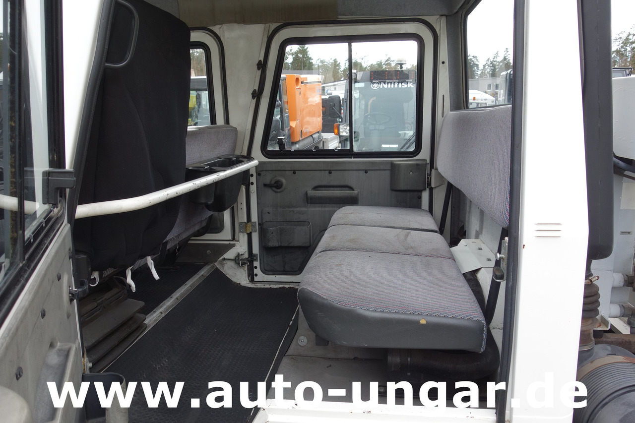 Vliegtuigtrekker Multicar M26 Champion Flugzeugschlepper Doka GSE Airport Push Back Industrieschlepper: afbeelding 11 Vliegtuigtrekker Multicar M26 Champion Flugzeugschlepper Doka GSE Airport Push Back Industrieschlepper: afbeelding 11