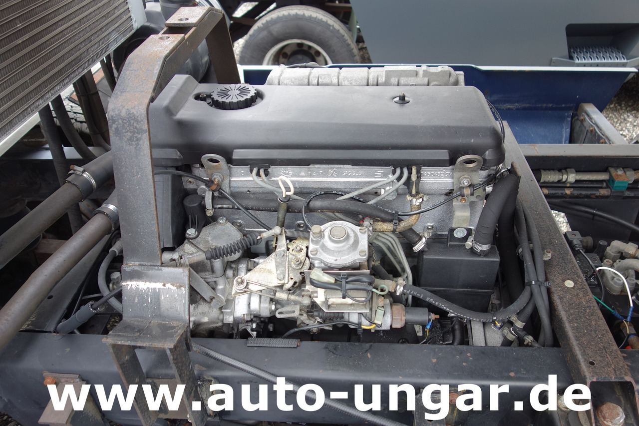 Vliegtuigtrekker Multicar M26 Champion Flugzeugschlepper Doka GSE Airport Push Back Industrieschlepper: afbeelding 30 Vliegtuigtrekker Multicar M26 Champion Flugzeugschlepper Doka GSE Airport Push Back Industrieschlepper: afbeelding 30