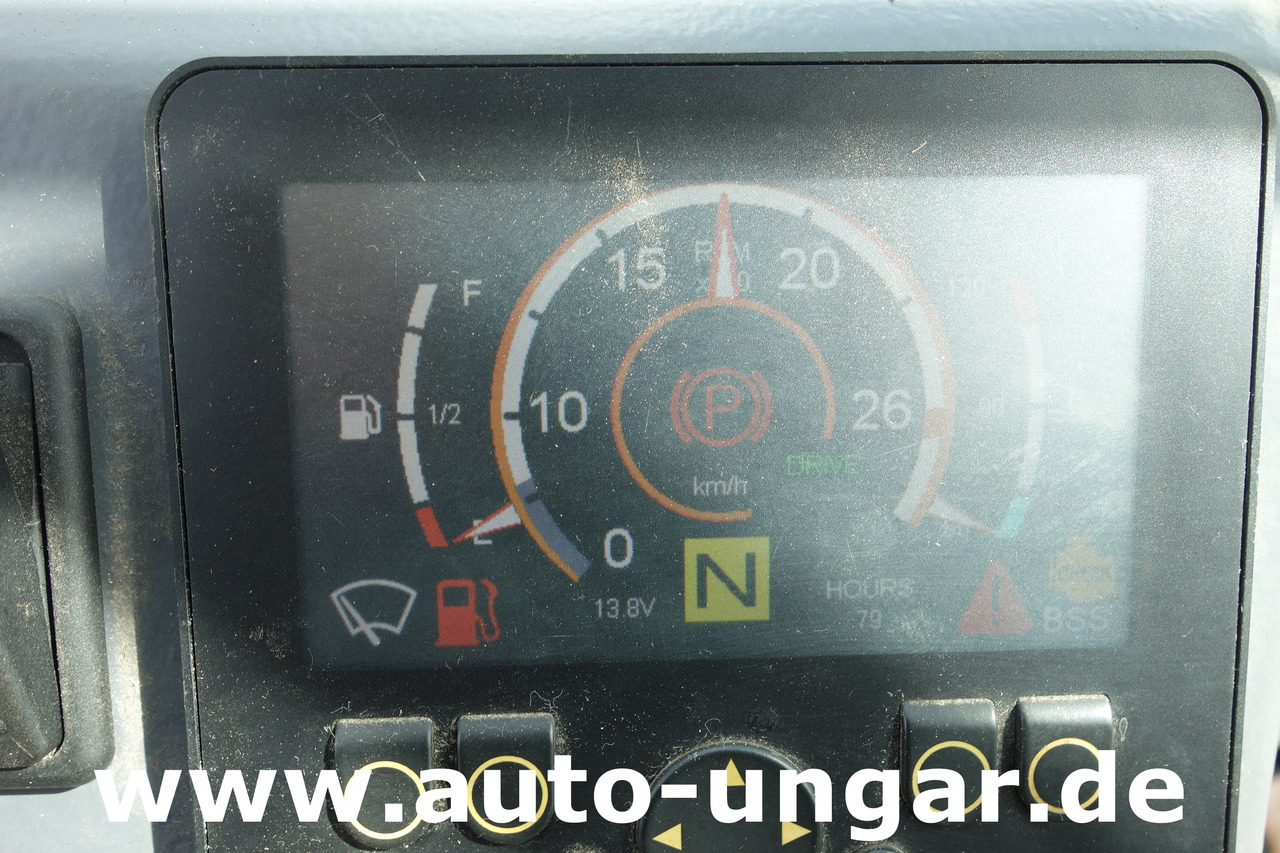 Gemeentelijke tractor Multihog CX75  Knicklenker 4x4 Zapfwelle Kipper Kommunalhydraulik Frontheber: afbeelding 8