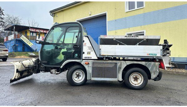 AUSA B 200H 4x4 sklápěč sypač zametač radlice - Bouwmachine: afbeelding 1 AUSA B 200H 4x4 sklápěč sypač zametač radlice - Bouwmachine: afbeelding 1