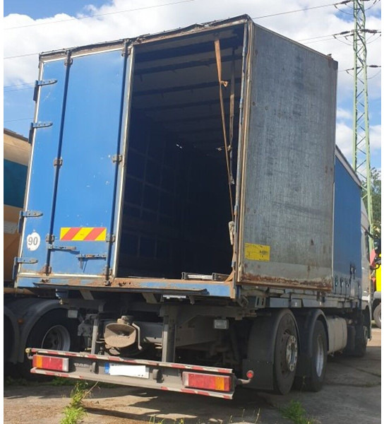 DAF 6x2 FX105.460 EEV BDF 7.2m Kogel retarder automat - Schuifzeilen vrachtwagen: afbeelding 3 DAF 6x2 FX105.460 EEV BDF 7.2m Kogel retarder automat - Schuifzeilen vrachtwagen: afbeelding 3
