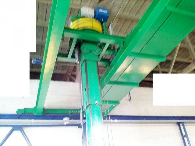 Demag +(CZ) Iteco (el. 2t/4.2m teleskop 25m - Kraan: afbeelding 2 Demag +(CZ) Iteco (el. 2t/4.2m teleskop 25m - Kraan: afbeelding 2