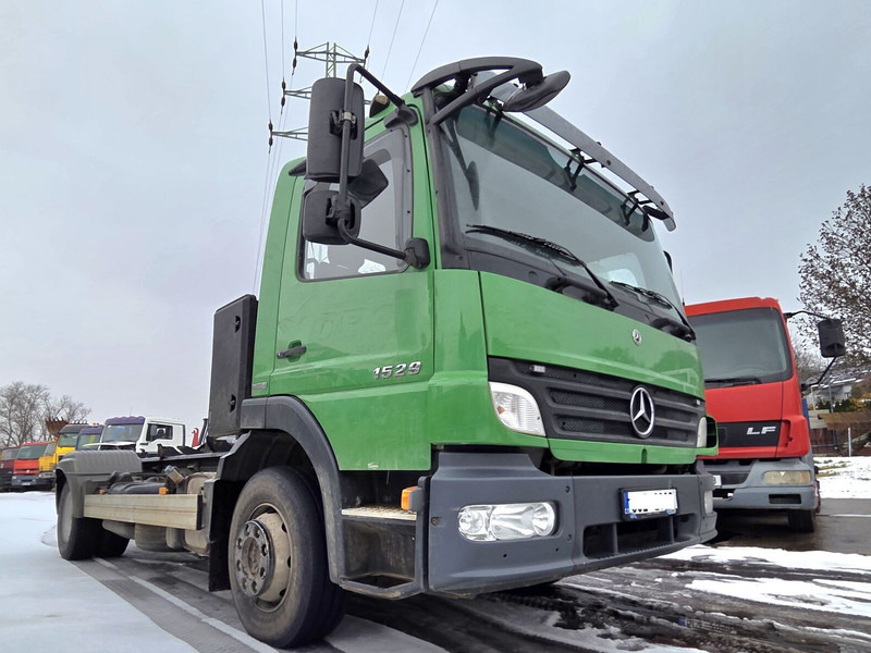 Mercedes-Benz Atego 1529 +(2021)CTS - Haakarmsysteem vrachtwagen: afbeelding 3 Mercedes-Benz Atego 1529 +(2021)CTS - Haakarmsysteem vrachtwagen: afbeelding 3