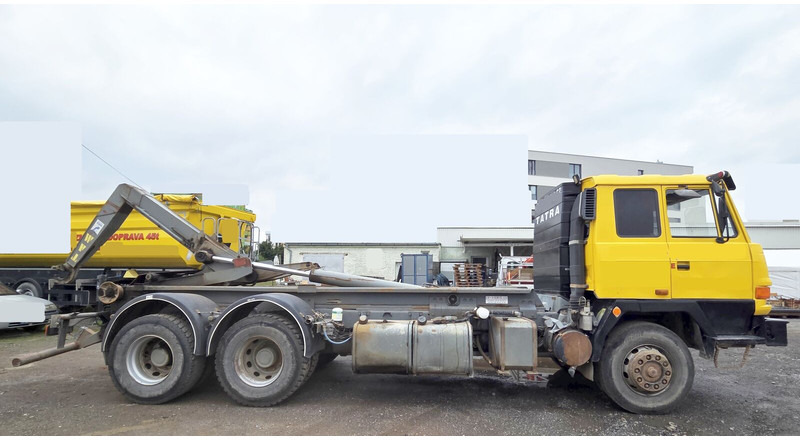 Tatra 815 - Haakarmsysteem vrachtwagen: afbeelding 1 Tatra 815 - Haakarmsysteem vrachtwagen: afbeelding 1