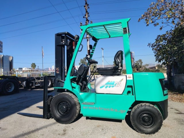 Mitsubishi 2.5TON - Heftruck: afbeelding 1 Mitsubishi 2.5TON - Heftruck: afbeelding 1
