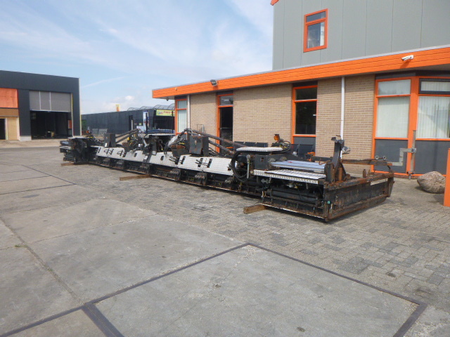 DYNAPAC SB1250PL - Asfaltafwerkmachine: afbeelding 2 DYNAPAC SB1250PL - Asfaltafwerkmachine: afbeelding 2