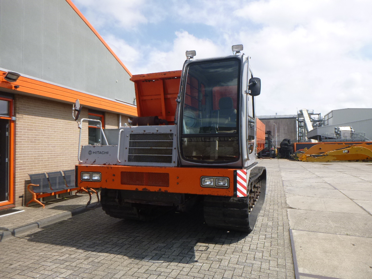 HITACHI CG110D-SC - Rupsdumper: afbeelding 3 HITACHI CG110D-SC - Rupsdumper: afbeelding 3