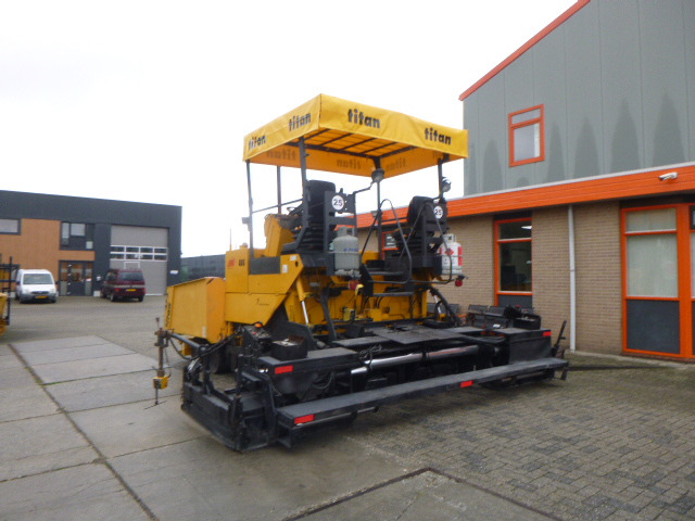 INGERSOLL RAND ABG TITAN 473 - Asfaltafwerkmachine: afbeelding 2 INGERSOLL RAND ABG TITAN 473 - Asfaltafwerkmachine: afbeelding 2