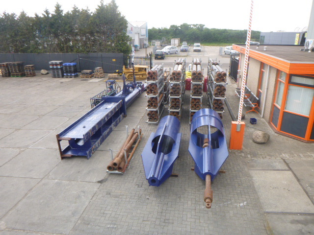 PIPELINE PULLING UNIT PIPE RAMMING PULLING UNIT PIPE RAMMING - Horizontaal gestuurd boren: afbeelding 3 PIPELINE PULLING UNIT PIPE RAMMING PULLING UNIT PIPE RAMMING - Horizontaal gestuurd boren: afbeelding 3