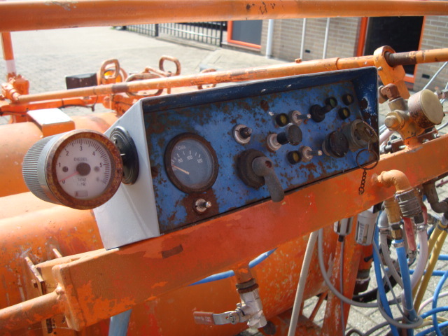 Asfaltmachine TMT Cold paint road marker: afbeelding 16