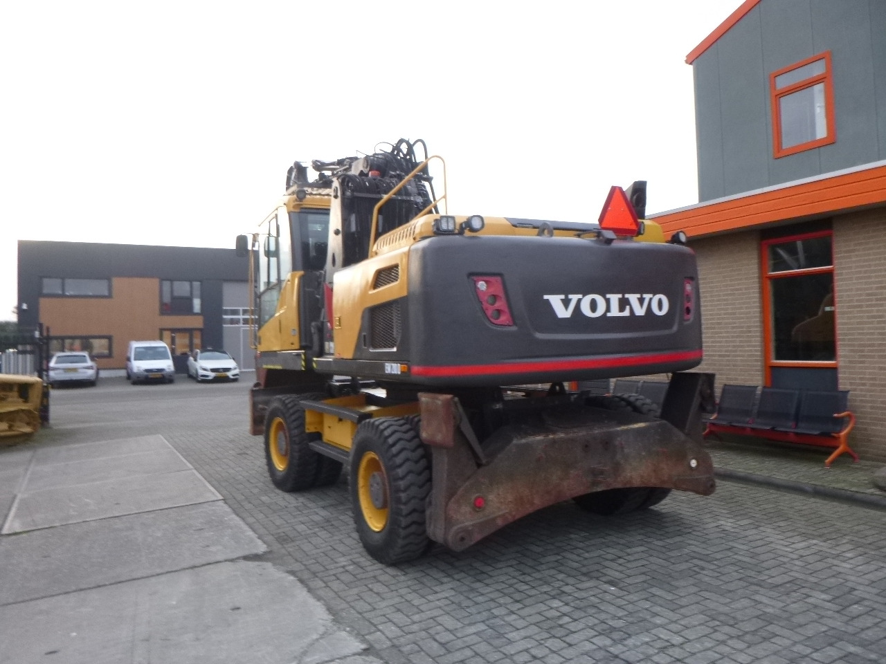 VOLVO EW210D - Mobiele graafmachine: afbeelding 3 VOLVO EW210D - Mobiele graafmachine: afbeelding 3