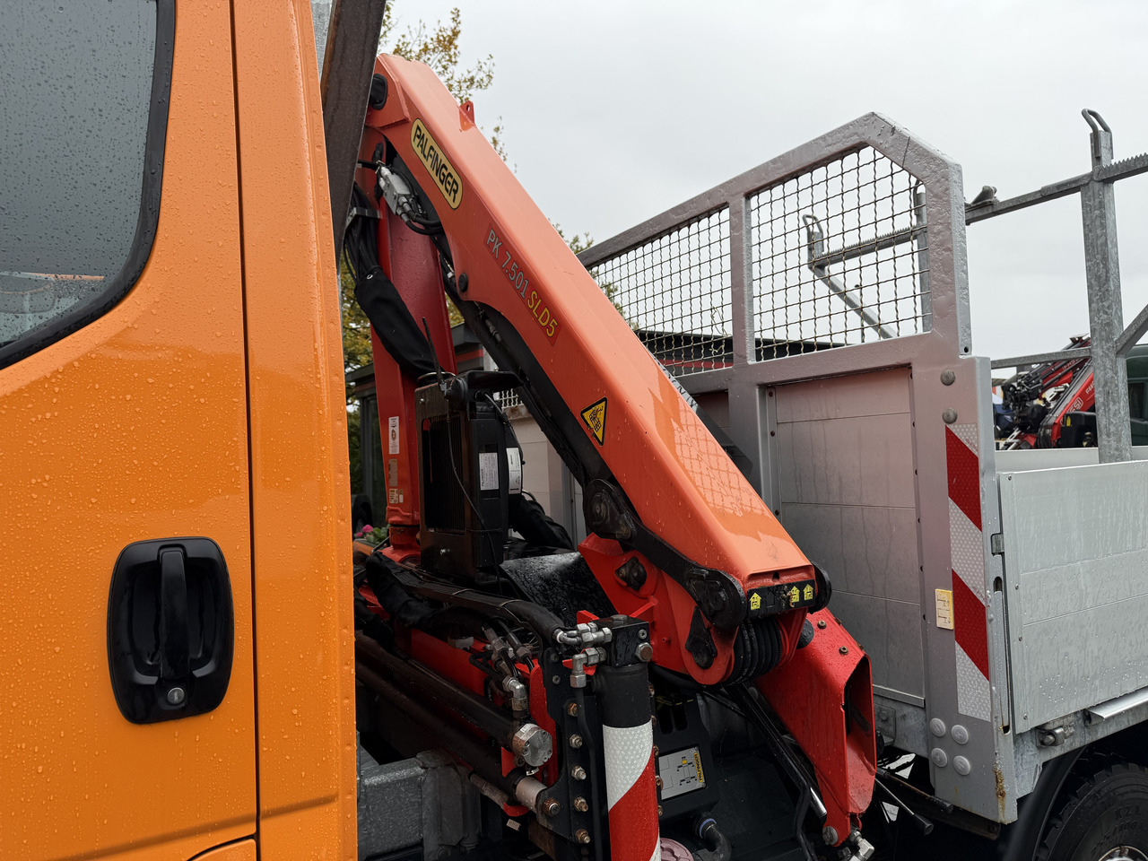 Iveco Daily 55S18W 4X4 Palfinger PK 7.501 - Vrachtwagen met open laadbak, Kraanwagen: afbeelding 4 Iveco Daily 55S18W 4X4 Palfinger PK 7.501 - Vrachtwagen met open laadbak, Kraanwagen: afbeelding 4