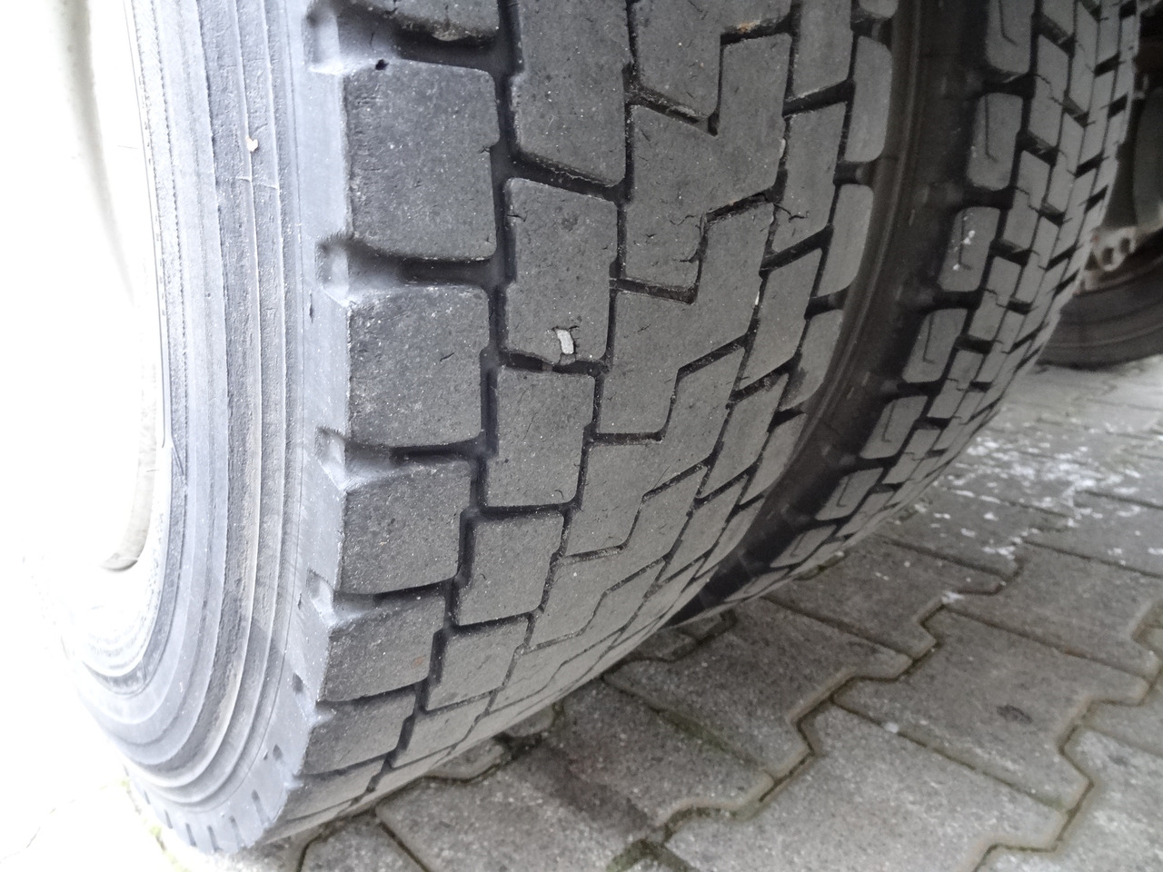 Iveco EuroCargo 120E25 Fassi F38 - Kraanwagen, Vrachtwagen met open laadbak: afbeelding 2 Iveco EuroCargo 120E25 Fassi F38 - Kraanwagen, Vrachtwagen met open laadbak: afbeelding 2