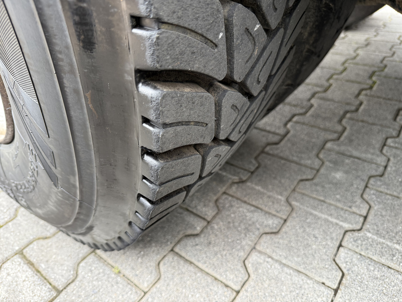 MAN TGS 26.400 6X6 BB Meiller - Kipper vrachtwagen: afbeelding 2 MAN TGS 26.400 6X6 BB Meiller - Kipper vrachtwagen: afbeelding 2