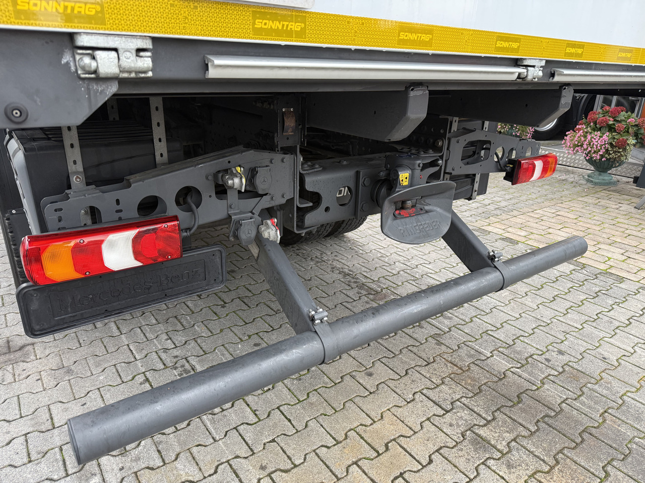 Mercedes-Benz Arocs 1827 AK 4X4 Ex- - Vrachtwagen met open laadbak: afbeelding 4 Mercedes-Benz Arocs 1827 AK 4X4 Ex- - Vrachtwagen met open laadbak: afbeelding 4