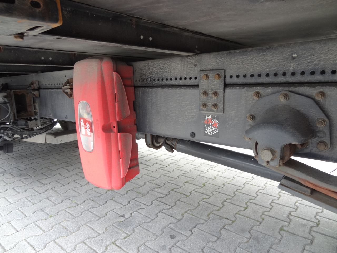 Renault D10.210 7m Koffer - Bakwagen: afbeelding 2 Renault D10.210 7m Koffer - Bakwagen: afbeelding 2