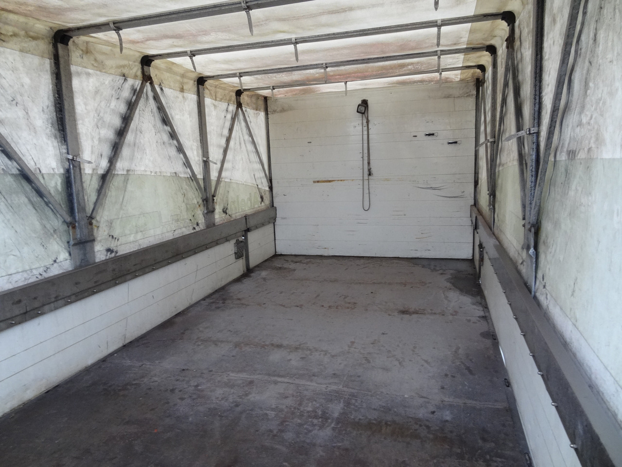 Renault Midlum 300.12 Fassi F80 - Vrachtwagen met open laadbak, Kraanwagen: afbeelding 4 Renault Midlum 300.12 Fassi F80 - Vrachtwagen met open laadbak, Kraanwagen: afbeelding 4