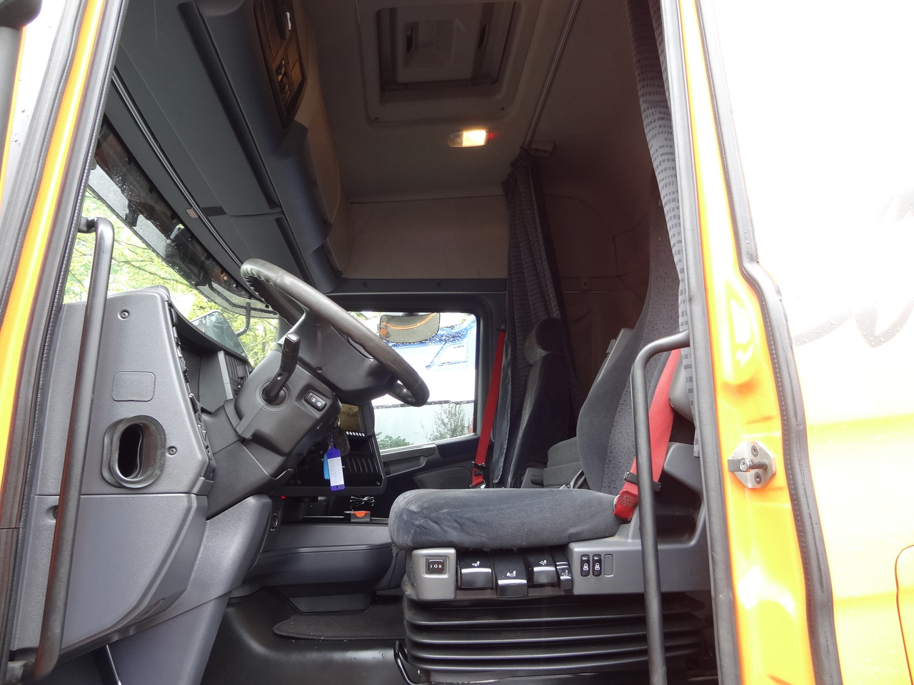 Scania R480 6X2*4 Kran Atlas 240 bis 20 Meter - Vrachtwagen met open laadbak, Kraanwagen: afbeelding 3 Scania R480 6X2*4 Kran Atlas 240 bis 20 Meter - Vrachtwagen met open laadbak, Kraanwagen: afbeelding 3