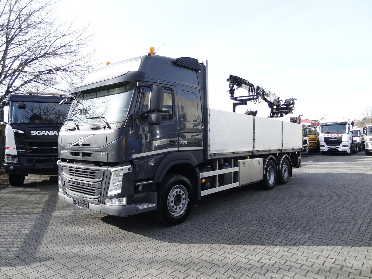 Volvo FM370 6X2*4 Kennis K14 Kran - Kraanwagen, Vrachtwagen met open laadbak: afbeelding 1 Volvo FM370 6X2*4 Kennis K14 Kran - Kraanwagen, Vrachtwagen met open laadbak: afbeelding 1
