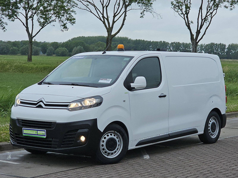 Citroën Jumpy 1.6 L2 Airco Autom Euro6 - Kleine bestelwagen: afbeelding 2 Citroën Jumpy 1.6 L2 Airco Autom Euro6 - Kleine bestelwagen: afbeelding 2