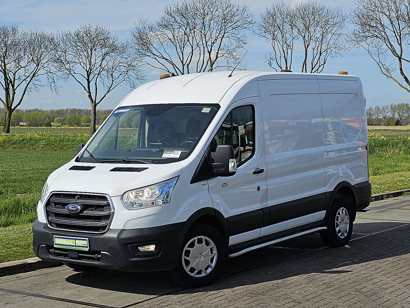 Ford Transit 2.0 TDCI 170 AUT. L2H2 - Gesloten bestelwagen: afbeelding 2 Ford Transit 2.0 TDCI 170 AUT. L2H2 - Gesloten bestelwagen: afbeelding 2