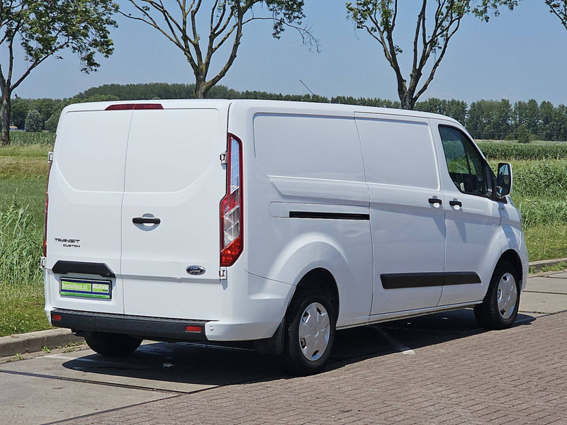Ford Transit Custom 2.0 L2H1 Navi Airco - Kleine bestelwagen: afbeelding 3 Ford Transit Custom 2.0 L2H1 Navi Airco - Kleine bestelwagen: afbeelding 3