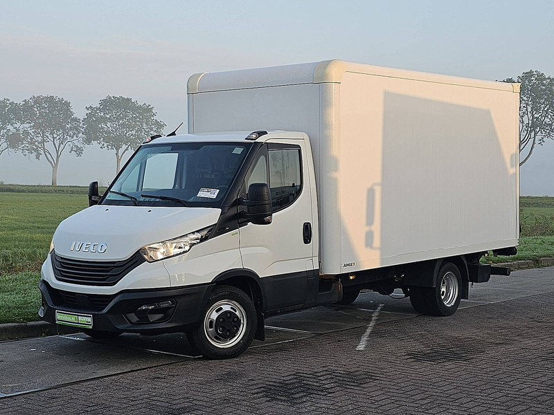 Iveco Daily 35C16 Bakwagen Laadklep! - Bestelwagen gesloten laadbak: afbeelding 2 Iveco Daily 35C16 Bakwagen Laadklep! - Bestelwagen gesloten laadbak: afbeelding 2