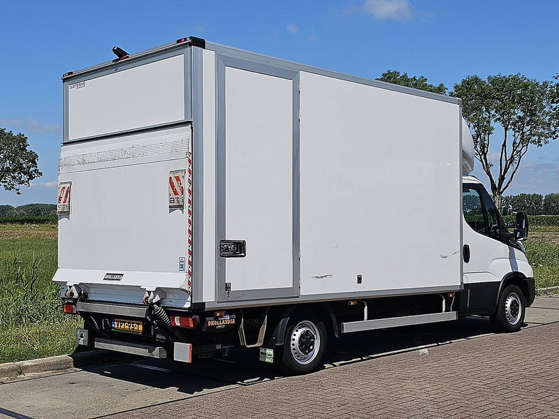 Iveco Daily 35S14 ac automaat EURO6 - Bestelwagen gesloten laadbak: afbeelding 3 Iveco Daily 35S14 ac automaat EURO6 - Bestelwagen gesloten laadbak: afbeelding 3