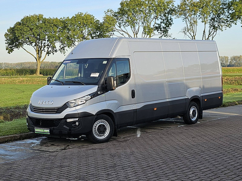 Iveco Daily 35S18 AC AUTOMAAT 3.0 LTR - Gesloten bestelwagen: afbeelding 2 Iveco Daily 35S18 AC AUTOMAAT 3.0 LTR - Gesloten bestelwagen: afbeelding 2