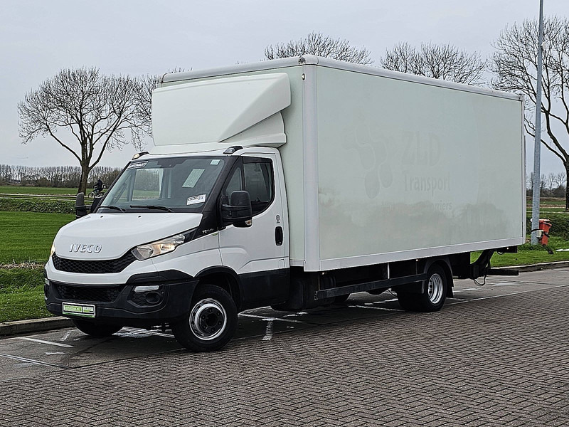 Iveco Daily 70C17 Bakwagen Laadklep - Bestelwagen gesloten laadbak: afbeelding 2 Iveco Daily 70C17 Bakwagen Laadklep - Bestelwagen gesloten laadbak: afbeelding 2
