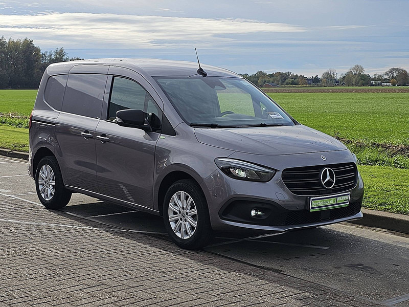 Mercedes-Benz Citan 113 benzine automaat ac - Bestelwagen gesloten laadbak: afbeelding 5 Mercedes-Benz Citan 113 benzine automaat ac - Bestelwagen gesloten laadbak: afbeelding 5