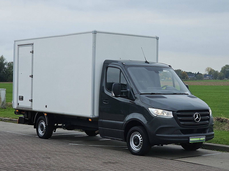 Mercedes-Benz Sprinter 314 Bakwagen Laadklep! - Bestelwagen gesloten laadbak: afbeelding 5 Mercedes-Benz Sprinter 314 Bakwagen Laadklep! - Bestelwagen gesloten laadbak: afbeelding 5