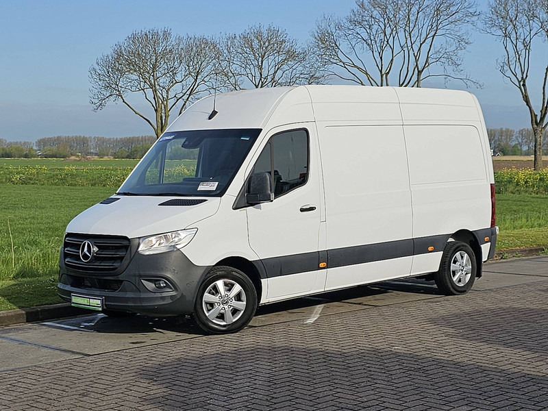 Mercedes-Benz Sprinter 314 L2H2 Mbux10 Automaat - Gesloten bestelwagen: afbeelding 2 Mercedes-Benz Sprinter 314 L2H2 Mbux10 Automaat - Gesloten bestelwagen: afbeelding 2