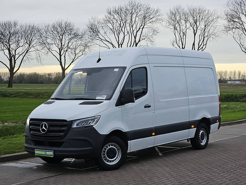 Mercedes-Benz Sprinter 315 L2H2 LED Automaat ! - Kleine bestelwagen: afbeelding 2 Mercedes-Benz Sprinter 315 L2H2 LED Automaat ! - Kleine bestelwagen: afbeelding 2