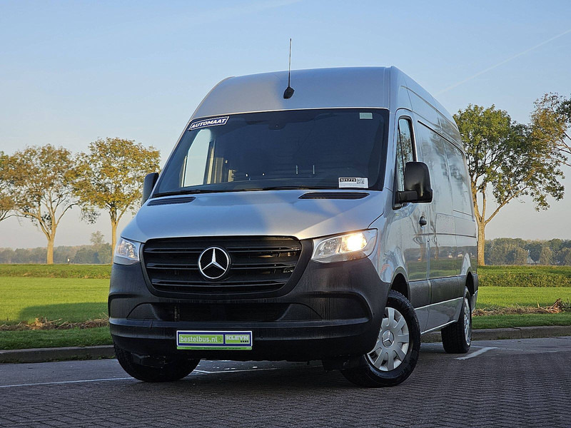 Mercedes-Benz Sprinter 315 L2H2 RWD Mbux Autom! - Kleine bestelwagen: afbeelding 1 Mercedes-Benz Sprinter 315 L2H2 RWD Mbux Autom! - Kleine bestelwagen: afbeelding 1