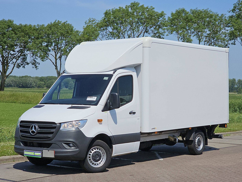Mercedes-Benz Sprinter 317 Bakwagen Laadklep! - Bestelwagen gesloten laadbak: afbeelding 2 Mercedes-Benz Sprinter 317 Bakwagen Laadklep! - Bestelwagen gesloten laadbak: afbeelding 2