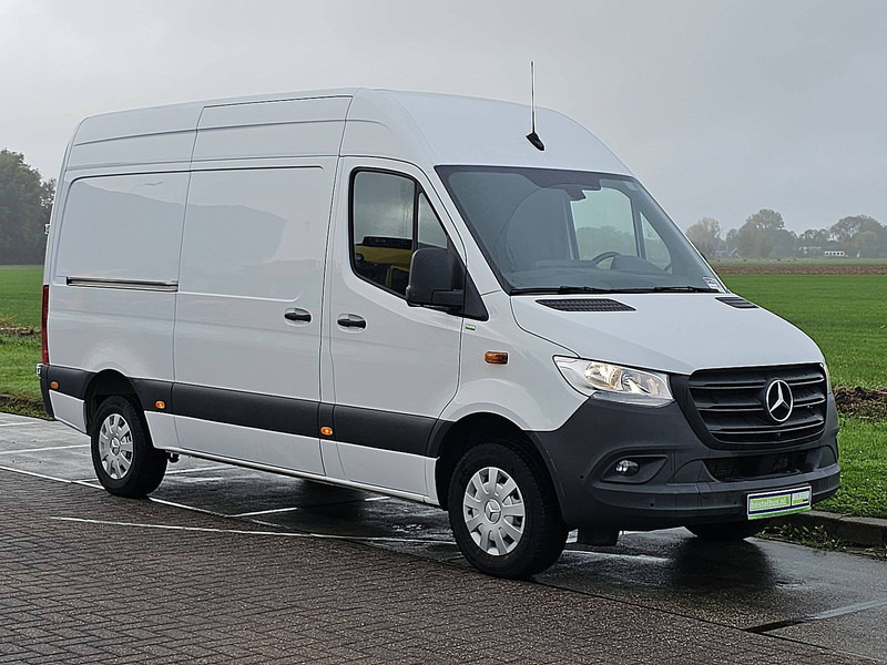 Mercedes-Benz Sprinter 317 L2H2 Navi RWD - Gesloten bestelwagen: afbeelding 5 Mercedes-Benz Sprinter 317 L2H2 Navi RWD - Gesloten bestelwagen: afbeelding 5