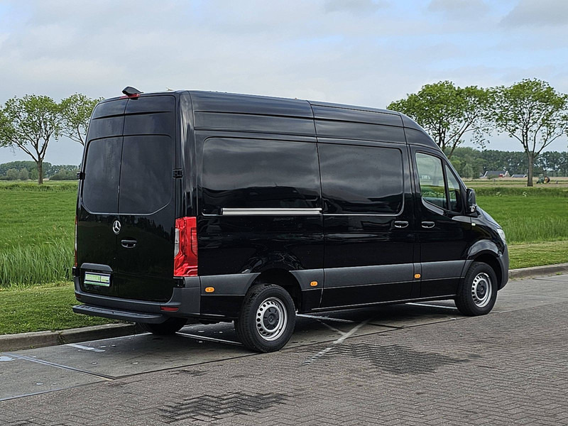 Mercedes-Benz Sprinter 317 L2H2 Navi Trekhaak! - Gesloten bestelwagen: afbeelding 3 Mercedes-Benz Sprinter 317 L2H2 Navi Trekhaak! - Gesloten bestelwagen: afbeelding 3